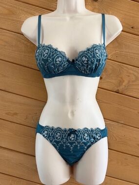NEW Tutu Anna Teal White Floral Embroidery Cute Bra (B75 34B) Panty (M) Set Lot
